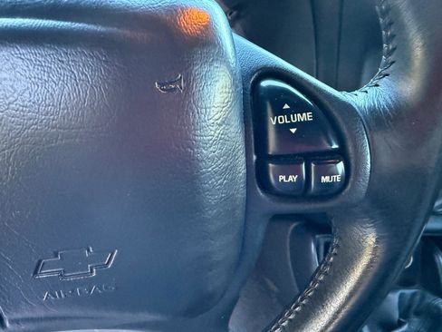 Used 2002 Chevrolet Camaro Z28 w/ SS Performance/Appearance Pkg RWD image 28