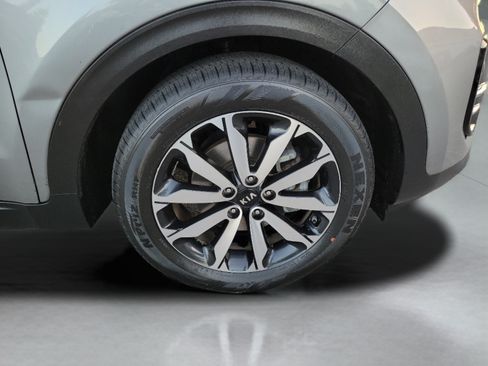 Used 2019 Kia Sportage EX FWD image 6
