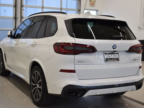 Used 2022 BMW X5 xDrive40i w/ M Sport Package AWD/4WD image 10