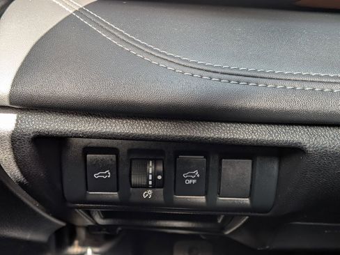 Certified 2024 Subaru Outback Touring XT image 18