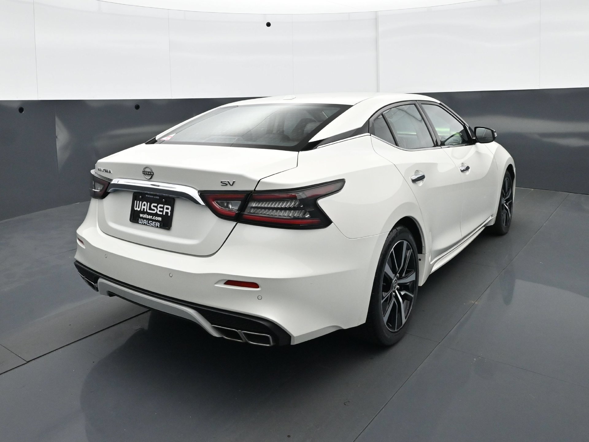 Used 2023 Nissan Maxima SV w/ Floor Mat Group FWD image 6