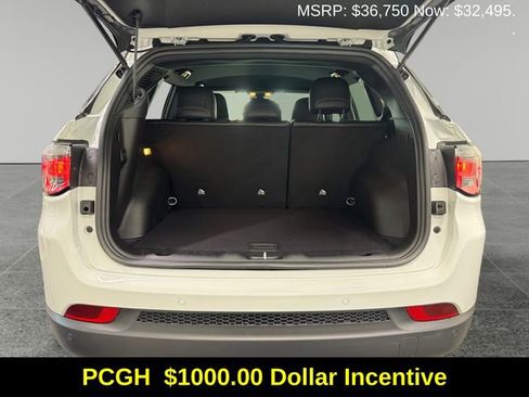 New 2026 Jeep Compass Limited image 12