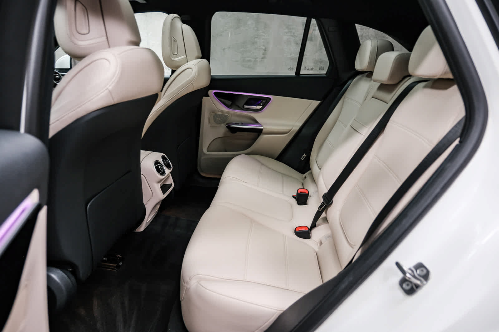 Certified 2026 Mercedes-Benz GLC 300 image 24