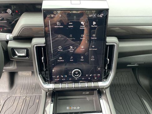 New 2026 GMC Yukon XL Elevation w/ Elevation Premium Package image 20