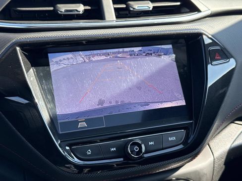 Used 2023 Chevrolet TrailBlazer RS w/ Sun and Liftgate Package image 5