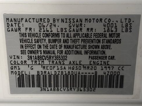 Used 2024 Nissan Sentra SV image 33