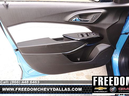 New 2026 Chevrolet Trax LT image 35