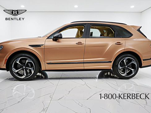 Certified 2023 Bentley Bentayga AWD/4WD image 3
