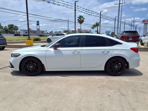 Used 2024 Honda Civic Sport image 5
