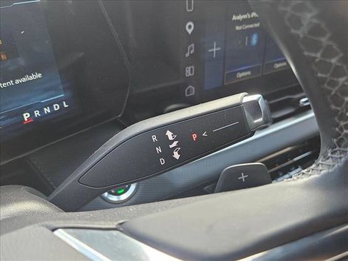 Used 2026 Chevrolet Equinox LT w/ LPO, Floor Liner Package FWD image 10