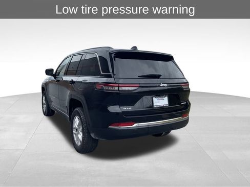 New 2025 Jeep Grand Cherokee Laredo X w/ Luxury Tech Group I image 7