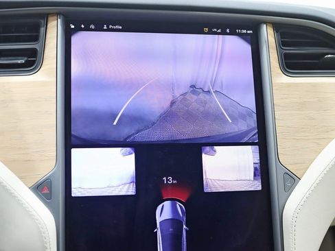 Used 2019 Tesla Model S AWD image 17