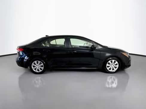 Used 2020 Toyota Corolla LE FWD image 11