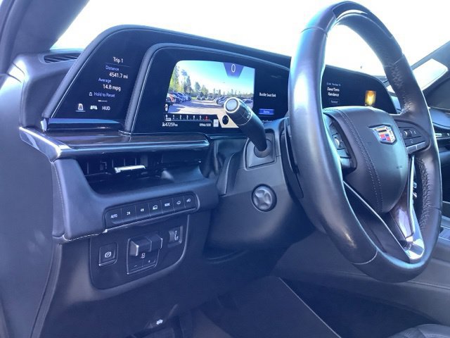 Used 2024 Cadillac Escalade Sport Platinum w/ LPO, ONYX Package AWD/4WD image 16