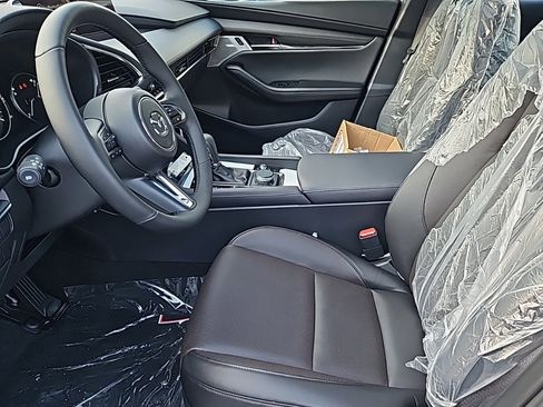New 2026 MAZDA MAZDA3 Hatchback w/Premium Plus Pkg AWD/4WD image 18