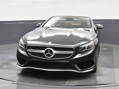 Used 2017 Mercedes-Benz S 550 Cabriolet image 12