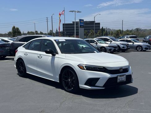 Certified 2024 Honda Civic Sport image 24