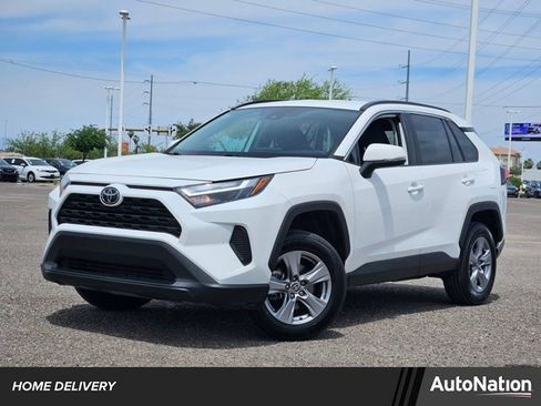 Used 2024 Toyota RAV4 XLE image 1