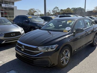 Certified 2022 Volkswagen Jetta SE