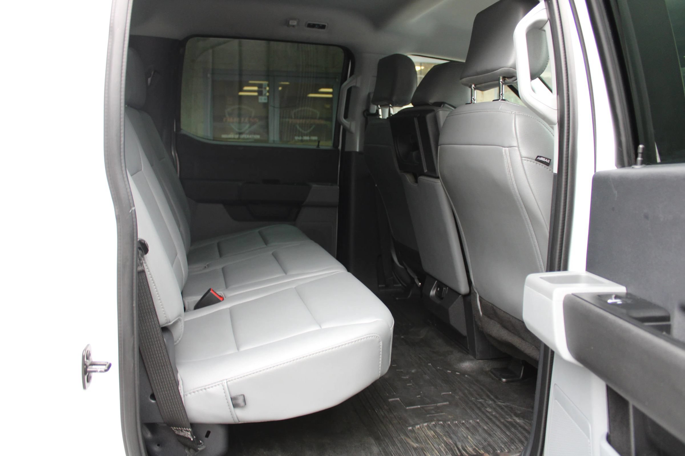 Used 2024 Ford F350 XL RWD image 23