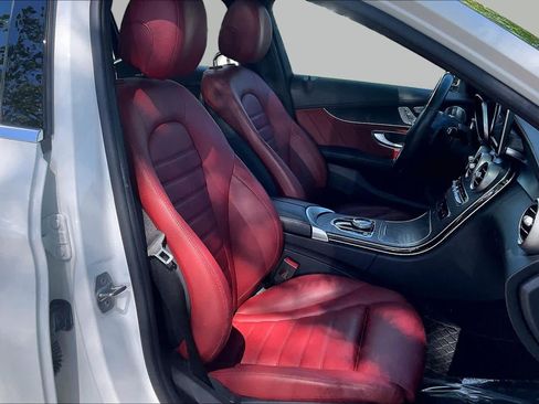 Used 2017 Mercedes-Benz C 300 4MATIC Sedan image 8