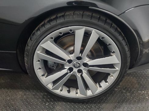 Used 2010 Jaguar XKR R image 17