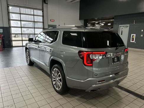 Used 2023 GMC Acadia Denali w/ Denali Ultimate Package AWD/4WD image 38