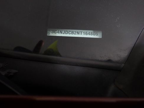 Used 2022 Jeep Compass Limited image 35