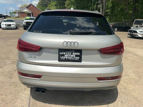 Used 2016 Audi Q3 2.0T Premium Plus w/ Technology Package FWD image 6