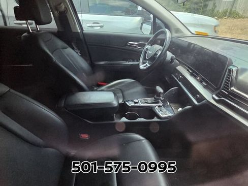 Used 2024 Kia Sportage EX AWD/4WD image 9