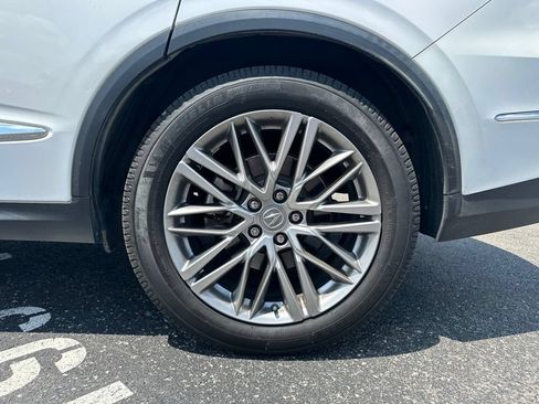 Certified 2023 Acura MDX SH-AWD w/ Advance Package image 4