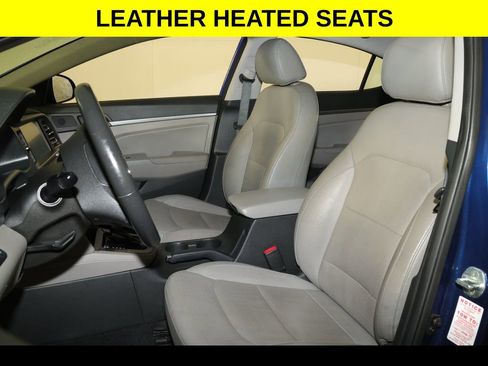 Used 2020 Hyundai Elantra Limited w/ Ultimate Package 03 FWD image 4