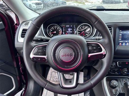 Certified 2021 Jeep Compass Latitude image 16