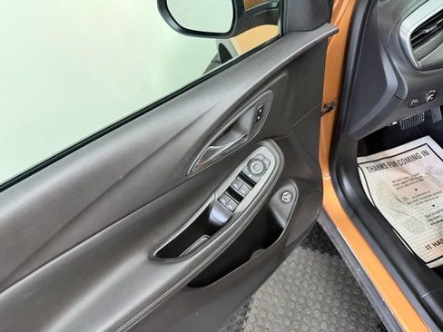 Used 2024 Buick Encore GX Preferred FWD image 23
