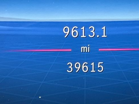 Used 2023 Mercedes-Benz C 300 Sedan image 8