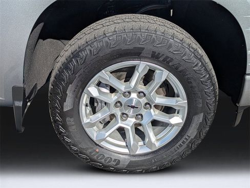 Used 2024 Chevrolet Silverado 1500 RST w/ Z71 Off-Road Package image 42