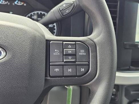 New 2025 Ford F450 XL w/ XL Chrome Package image 17