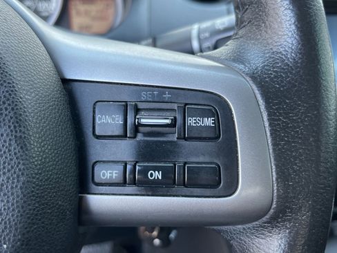 Used 2012 MAZDA MAZDA2 Touring FWD image 21