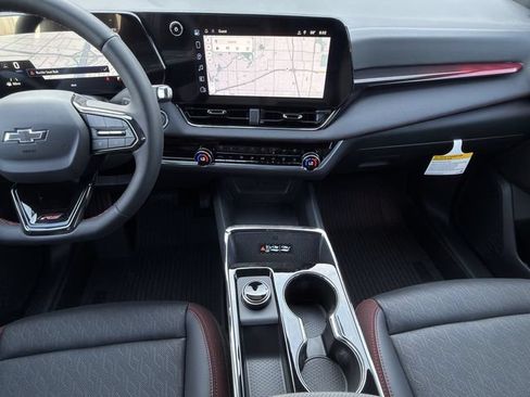 New 2027 Chevrolet Equinox RS w/ Safety and Technology Package FWD image 12