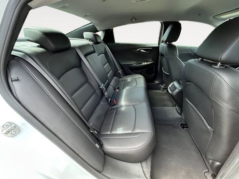 Used 2024 Chevrolet Malibu LT FWD image 24