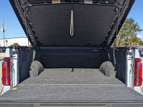 New 2025 Ford F150 Lariat w/ Equipment Group 501A Mid image 11