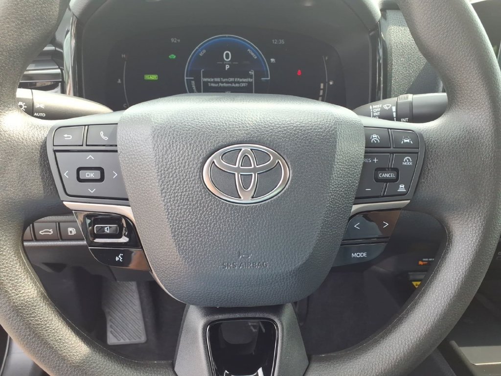 Used 2026 Toyota Camry LE FWD image 7