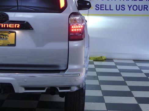 Used 2024 Toyota 4Runner Limited image 31