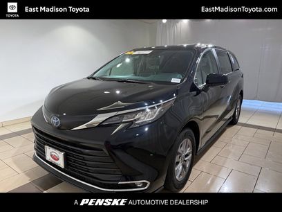 Certified 2023 Toyota Sienna XLE