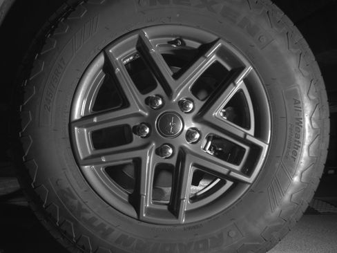 Used 2025 Jeep Wrangler Sport S AWD/4WD image 14