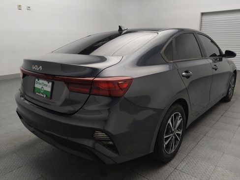 Used 2023 Kia Forte LXS FWD image 9