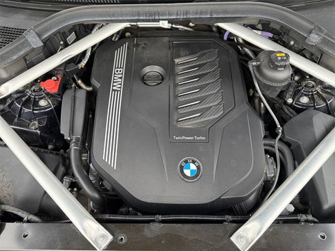 Used 2021 BMW X5 xDrive40i w/ M Sport Package image 37
