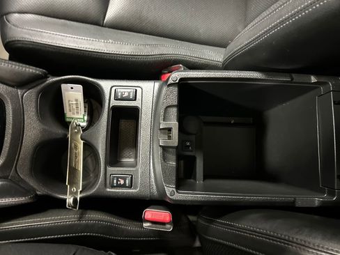 Used 2018 Nissan Rogue SL image 19