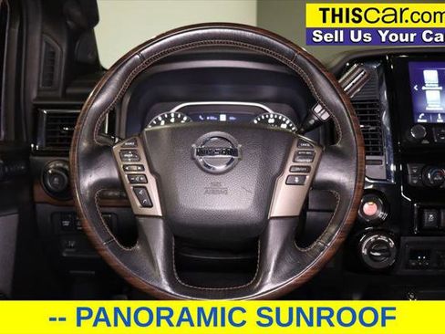 Used 2020 Nissan Titan Platinum Reserve w/ Moonroof Package image 10