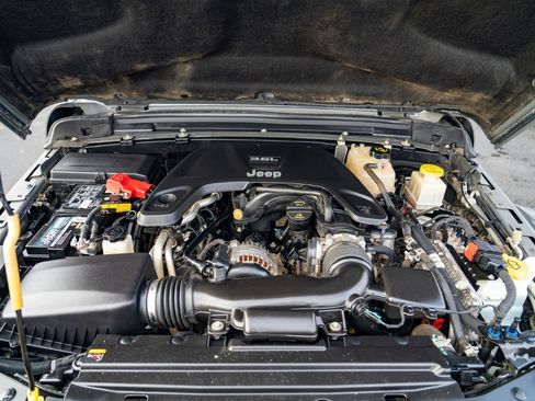 Used 2021 Jeep Gladiator Mojave image 30